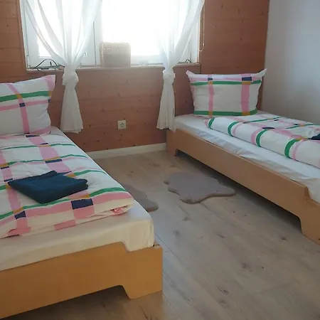 Blackjulie Im Schwarzwald Mit Balkon Und Parkplatz Ruhig